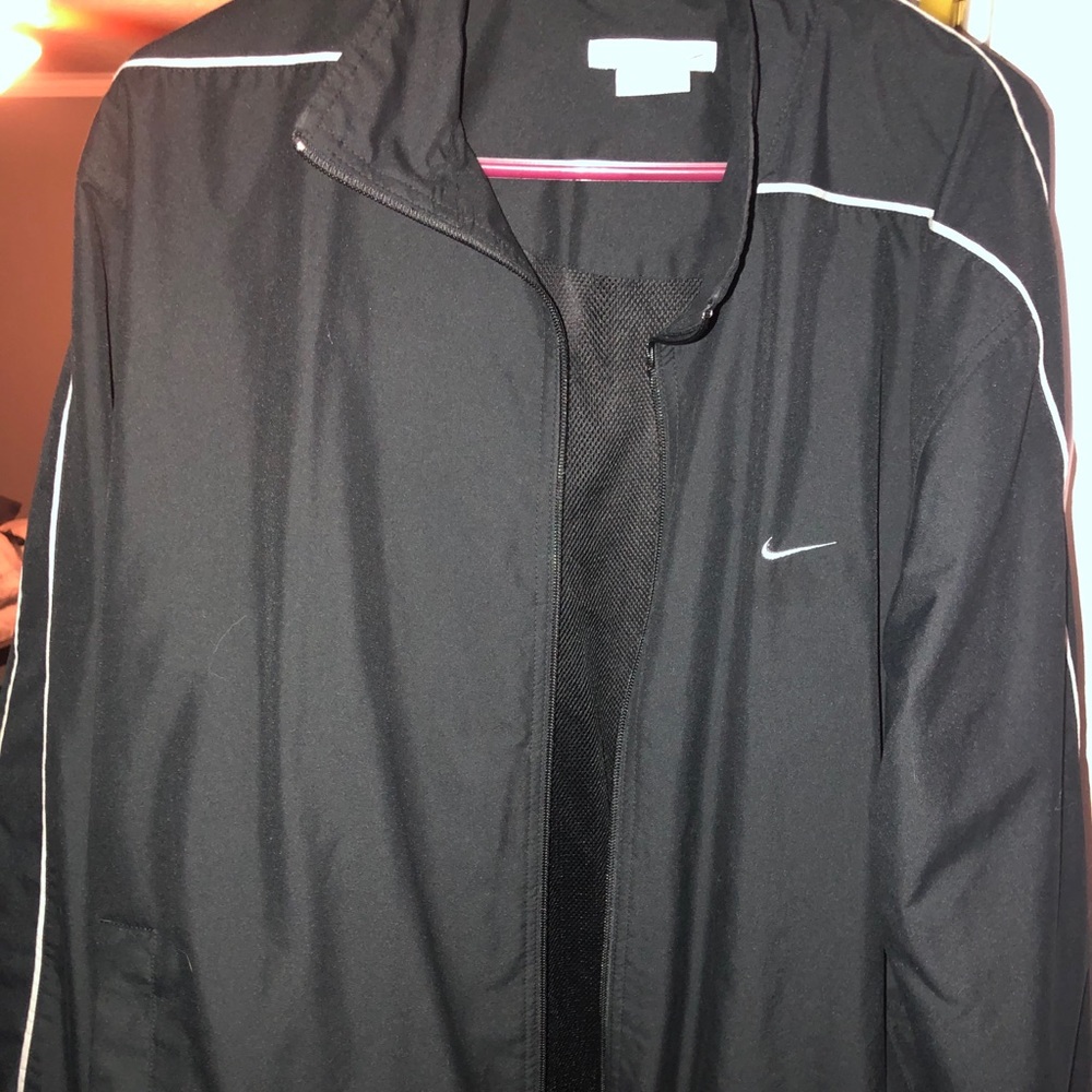 Nike zip up wind breaker